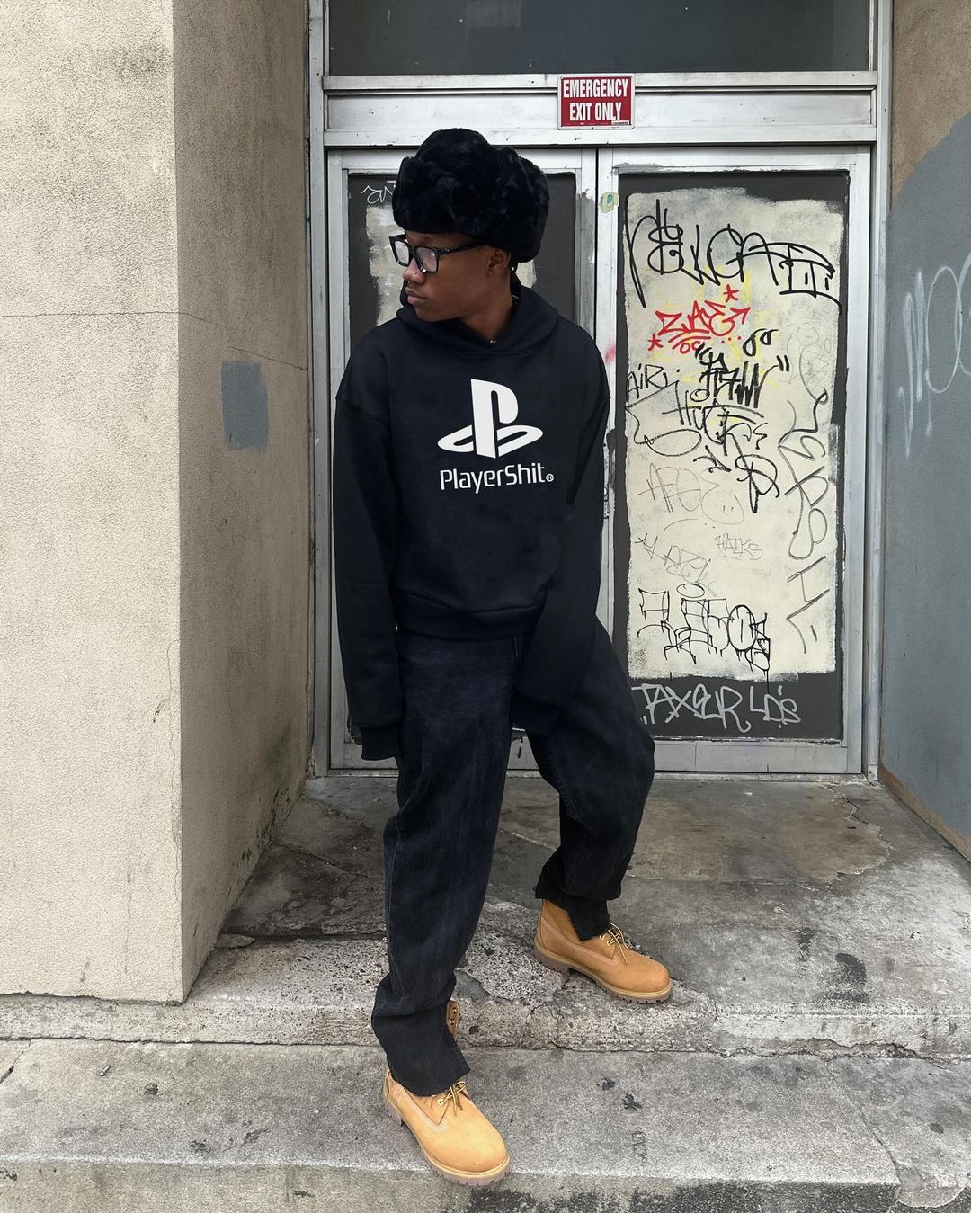 BLACK "PLAYERSHIT" HOODIE